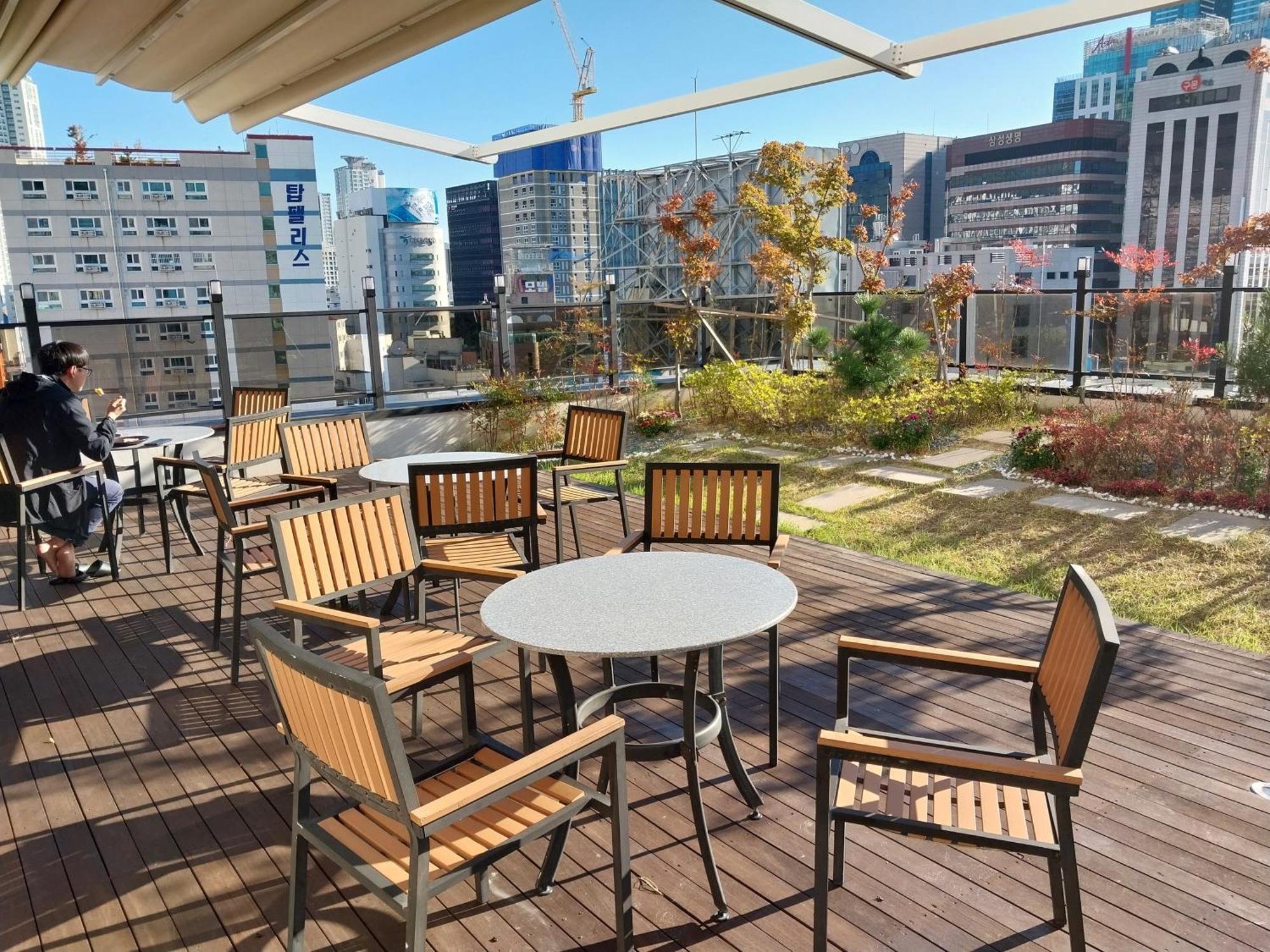 Brown Dot Hotel Busan Station Exterior foto