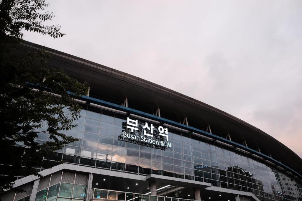 Brown Dot Hotel Busan Station Exterior foto