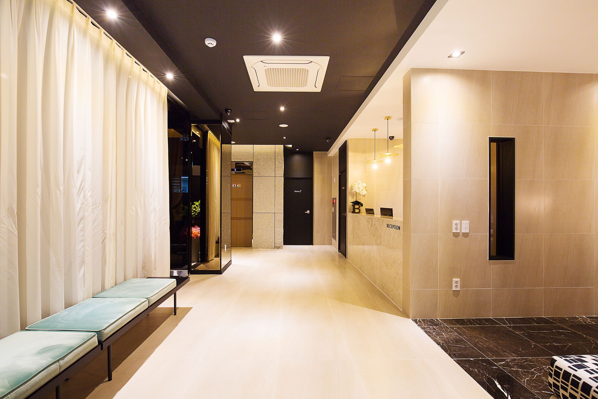 Brown Dot Hotel Busan Station Exterior foto
