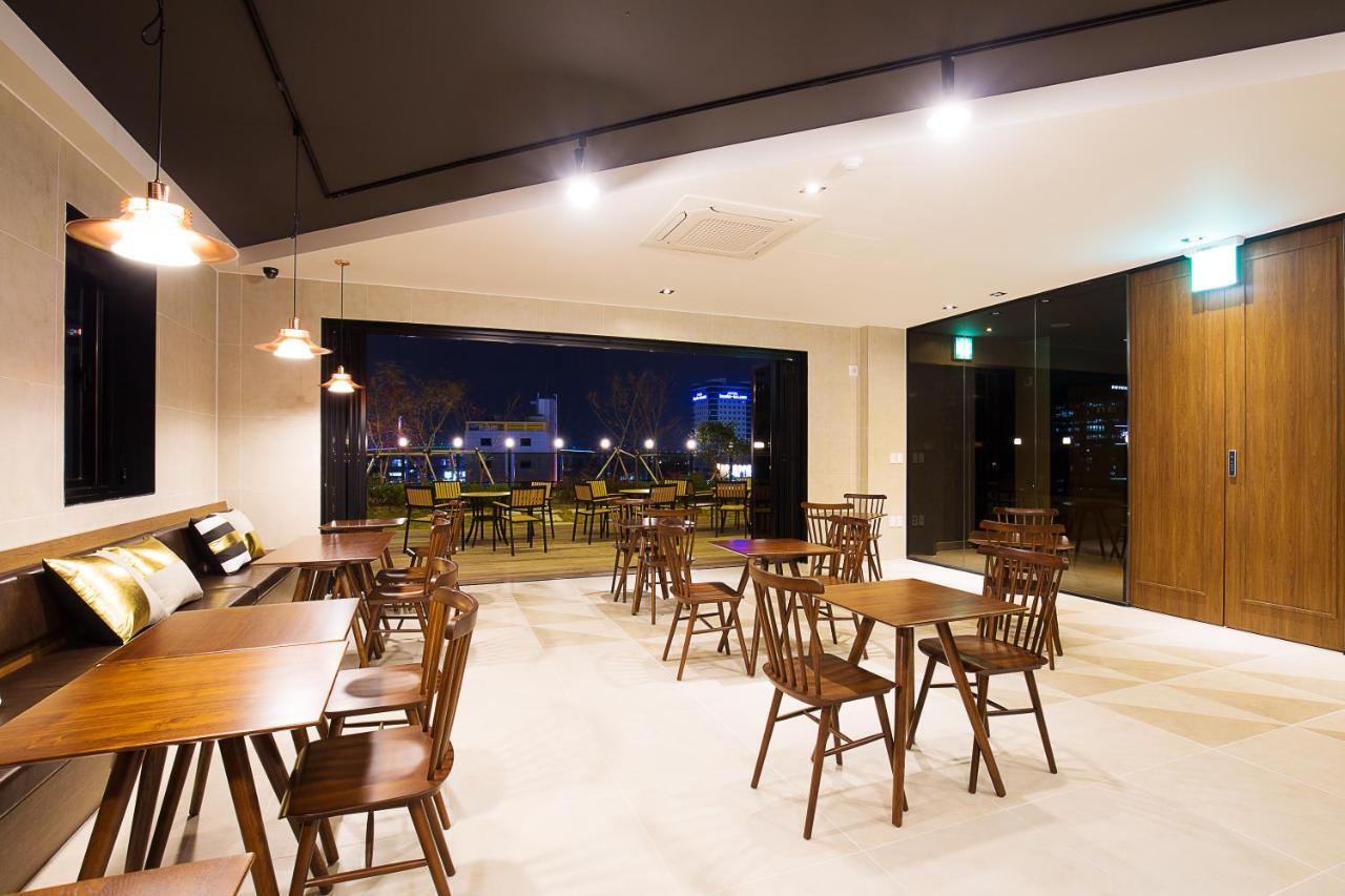 Brown Dot Hotel Busan Station Exterior foto